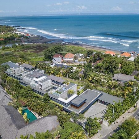Lautan Kupu - Kupu Villas Kuta  Ngoại thất bức ảnh
