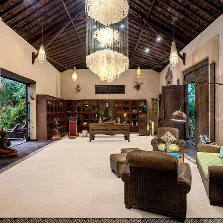 Lautan Kupu - Kupu Villas Kuta  Ngoại thất bức ảnh