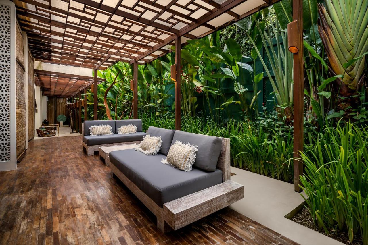 Lautan Kupu - Kupu Villas Kuta  Ngoại thất bức ảnh