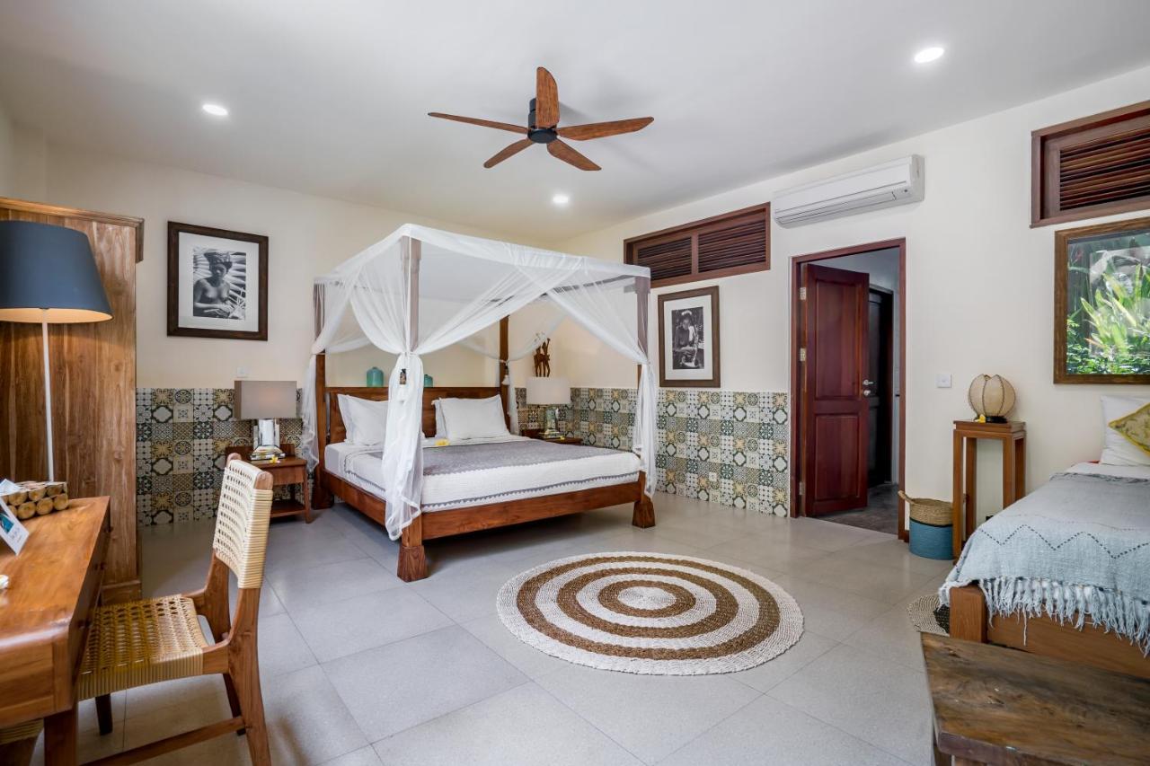 Lautan Kupu - Kupu Villas Kuta  Ngoại thất bức ảnh