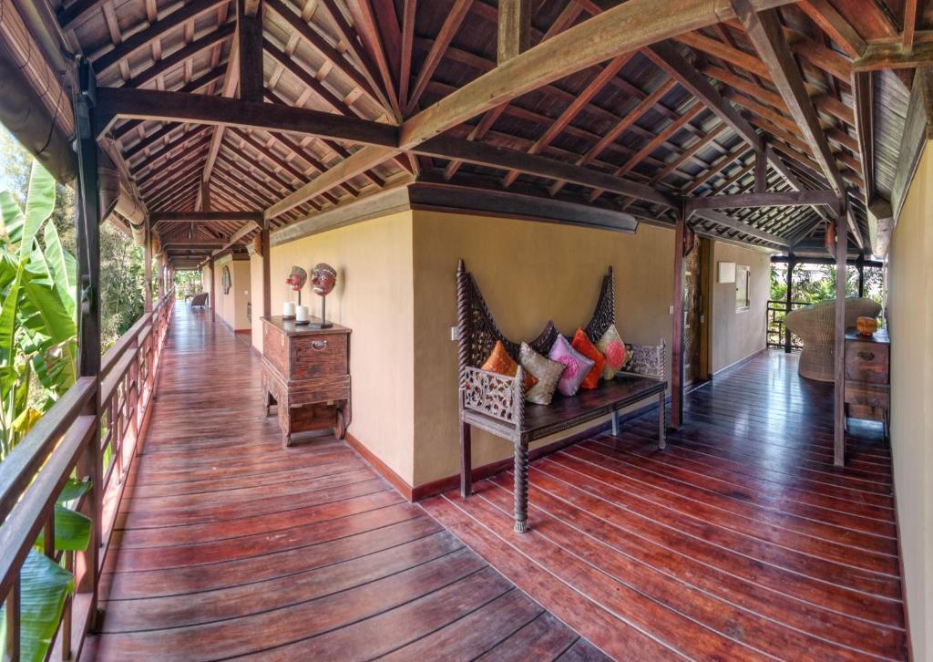 Lautan Kupu - Kupu Villas Kuta  Ngoại thất bức ảnh
