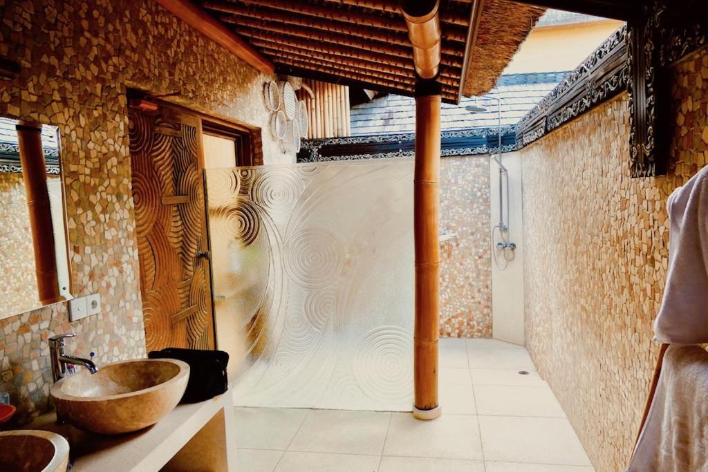 Lautan Kupu - Kupu Villas Kuta  Ngoại thất bức ảnh